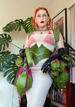 Load image into Gallery viewer, Rosebud Shoulder Bag