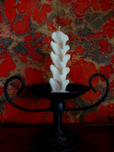 Load image into Gallery viewer, Vertebrae Candle