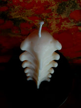 Load image into Gallery viewer, Vertebrae Candle