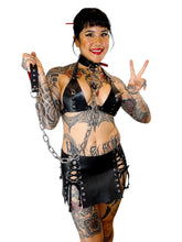 Load image into Gallery viewer, Heavy Duty Industrial Chain Leash Black/Red