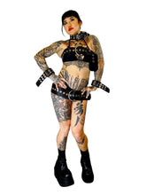 Load image into Gallery viewer, Single Prong Body Binder Belt