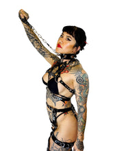 Load image into Gallery viewer, Mid weight Industrial Chain Leash Red/ Black