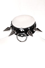 Load image into Gallery viewer, O Ring Spike Choker - Patent
