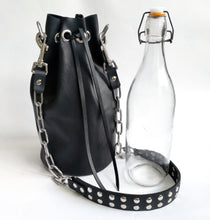 Load image into Gallery viewer, This Bucket tote is made from supple 1mm thick cowhide with a matte finish. Handmade in New Zealand by Gemma Proebst
